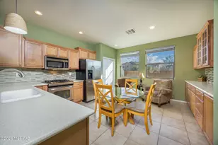 5995 S Moon Desert Dr, Tucson, AZ 85747 - Photo 1