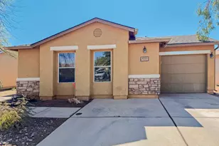 8265 W Redshank Dr, Tucson, AZ 85757 - Photo 1