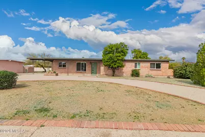 7031 E Baker Street, Tucson, AZ 85710 - Photo 1