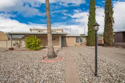 8331 E Balfour Drive, Tucson, AZ 85710 - Photo 1