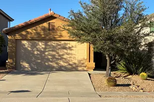 884 W Placita El Cauce Rico, Green Valley, AZ 85614 - Photo 1