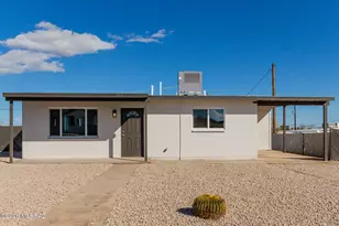 1709 S VÃ­a Hondo, Tucson, AZ 85713 - Photo 1