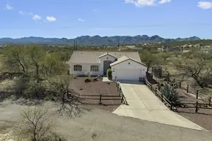 1848 Rosalia Ct, Rio Rico, AZ 85648 - Photo 1