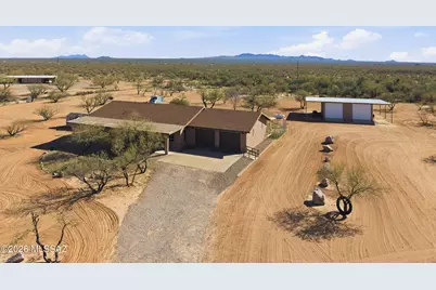 7192 S Marstellar Road, Tucson, AZ 85735 - Photo 1