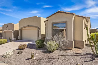 649 W Knotwood Street, Green Valley, AZ 85614 - Photo 1