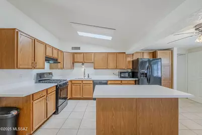 1930 W Waverly Street, Tucson, AZ 85745 - Photo 1