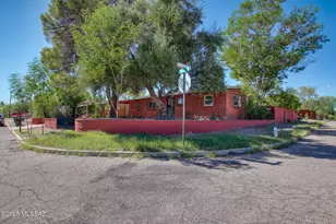 2753 N Tyndall Ave, Tucson, AZ 85719 - Photo 1