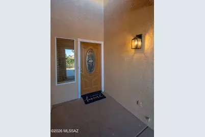 9261 E Bent Creek Way, Tucson, AZ 85747 - Photo 1