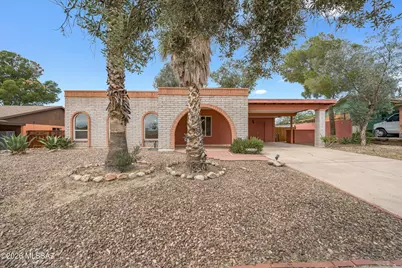 8163 N Suwannee Drive, Tucson, AZ 85741 - Photo 1