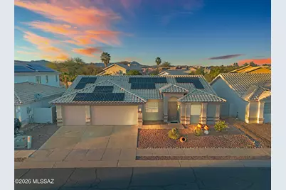 11032 N Divot Drive, Oro Valley, AZ 85737 - Photo 1