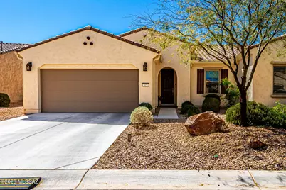 1452 E Basalt Drive, Green Valley, AZ 85614 - Photo 1