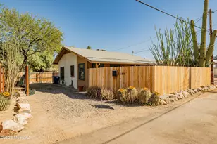 1130 E Florita St, Tucson, AZ 85719 - Photo 1