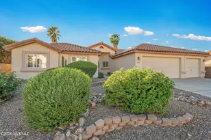 1747 N Sandstone Ridge Dr, Tucson, AZ 85715 - Photo 1