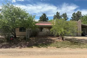 3135 W Green Park Dr, Benson, AZ 85602 - Photo 1