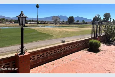 624 N Abrego Drive, Green Valley, AZ 85614 - Photo 1