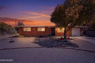 822 N Duffy Pl, Tucson, AZ 85711 - Photo 1