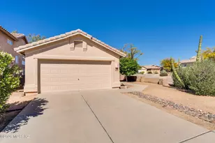 2626 W Desert Bluffs Ct, Tucson, AZ 85742 - Photo 1