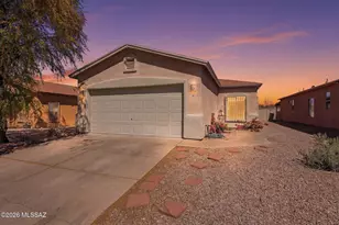 1998 W Bellagio Dr, Tucson, AZ 85746 - Photo 1