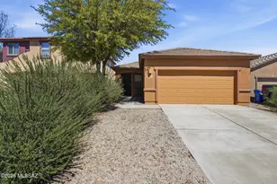895 E Autumn Harvest Pl, Sahuarita, AZ 85629 - Photo 1