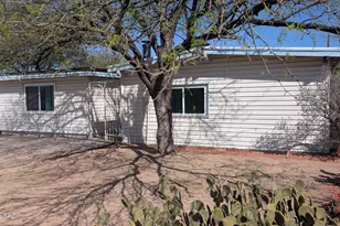 25 E Los Reales Rd, Tucson, AZ 85756 - Photo 1