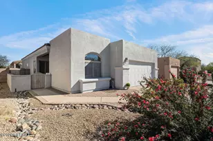 351 E Calle Nacrita, Green Valley, AZ 85614 - Photo 1
