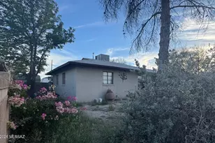 1942 E Fayette Vista, Tucson, AZ 85713 - Photo 1