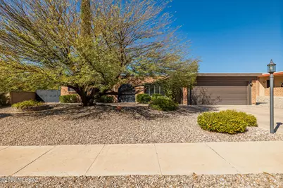 9021 E Henry Place, Tucson, AZ 85710 - Photo 1