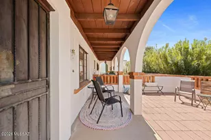 291 S Paseo Lobo, Green Valley, AZ 85614 - Photo 1