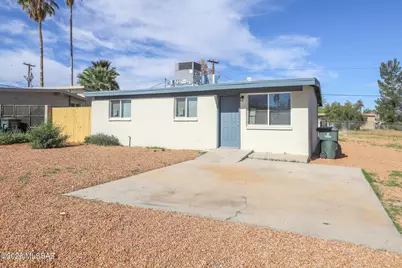 2012 S Beverly Avenue, Tucson, AZ 85711 - Photo 1