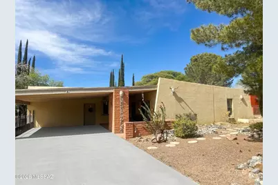 526 Kino Springs Drive, Nogales, AZ 85621 - Photo 1