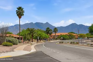 1041 S Abrego Dr, Green Valley, AZ 85614 - Photo 1