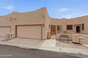 433 W Deerwood Ln, Green Valley, AZ 85614 - Photo 1