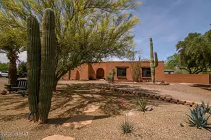 8201 N Carolyn Pl, Tucson, AZ 85704 - Photo 1