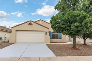 7898 W Sacramento Hill Dr, Tucson, AZ 85743 - Photo 1