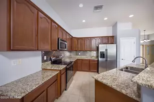 7841 E Treetop Rd, Tucson, AZ 85756 - Photo 1