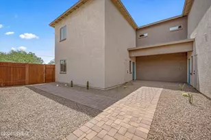 739 N Queen Ave, Tucson, AZ 85705 - Photo 1