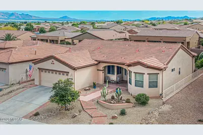 955 W Bosch Drive, Green Valley, AZ 85614 - Photo 1