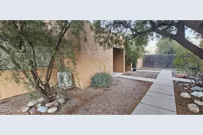 3334 E Presidio Road, Tucson, AZ 85716 - Photo 1