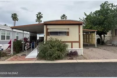 4001 E Blacklidge Drive #4, Tucson, AZ 85712 - Photo 1