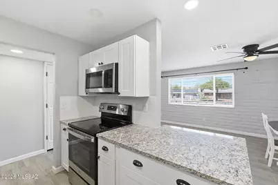 326 E Linden Street, Tucson, AZ 85705 - Photo 1