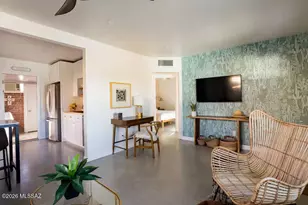 1402 E Roger Rd, Tucson, AZ 85719 - Photo 1