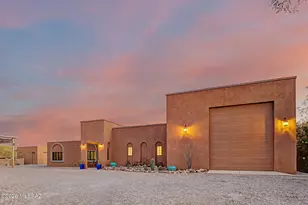 6609 N Amahl Dr, Tucson, AZ 85704 - Photo 1
