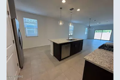 9786 N Solstice Avenue, Tucson, AZ 85743 - Photo 1