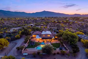 7350 S Cactus Thorn Ln, Tucson, AZ 85747 - Photo 1