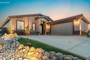 834 S Deer Meadow Loop, Tucson, AZ 85745 - Photo 1