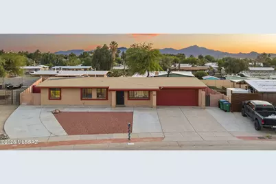 7386 N Dickinson, Tucson, AZ 85741 - Photo 1