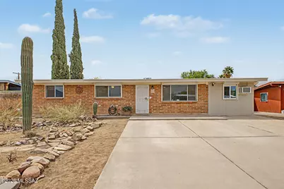 223 W Knox Drive, Tucson, AZ 85705 - Photo 1