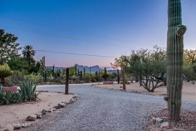 6070 W Desert Marigold Lane, Tucson, AZ 85742 - Photo 1