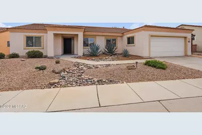 1750 W CÃ­rculo De La Pinata, Green Valley, AZ 85622 - Photo 1