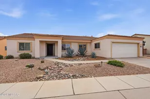 1750 W CÃ­rculo De La Pinata, Green Valley, AZ 85622 - Photo 1